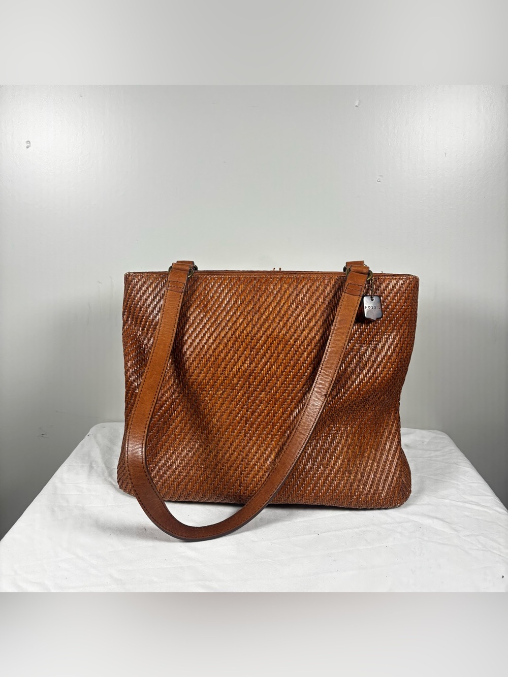 VTG Fossil 75082 Brown Woven Genuine Leather Tote Basketweave Shoulder Purse